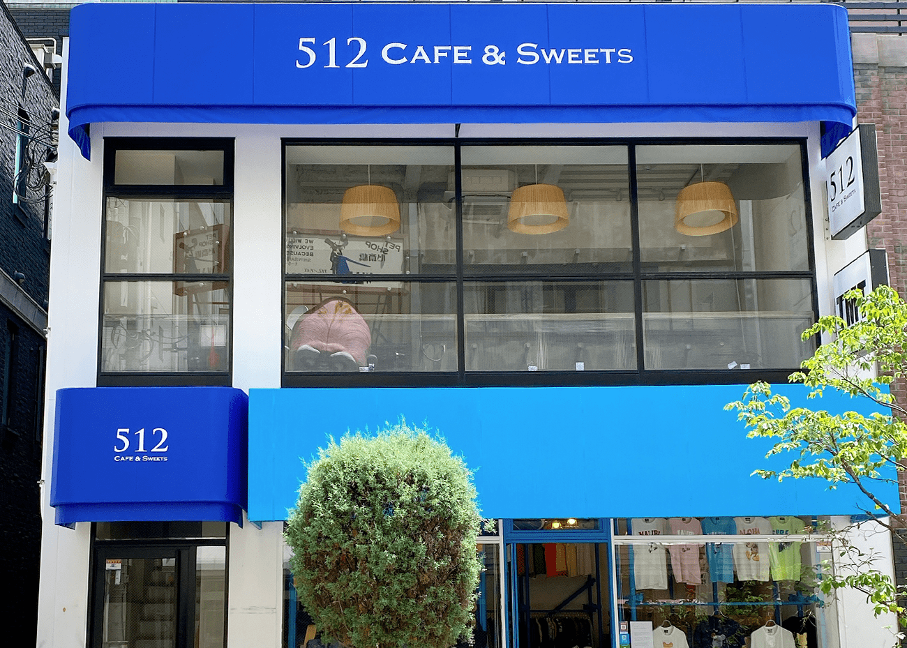 512 CAFE&SWEETS